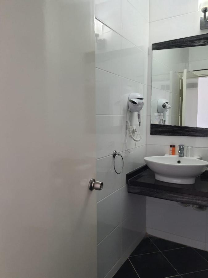 Z Otel Çeşme Luaran gambar